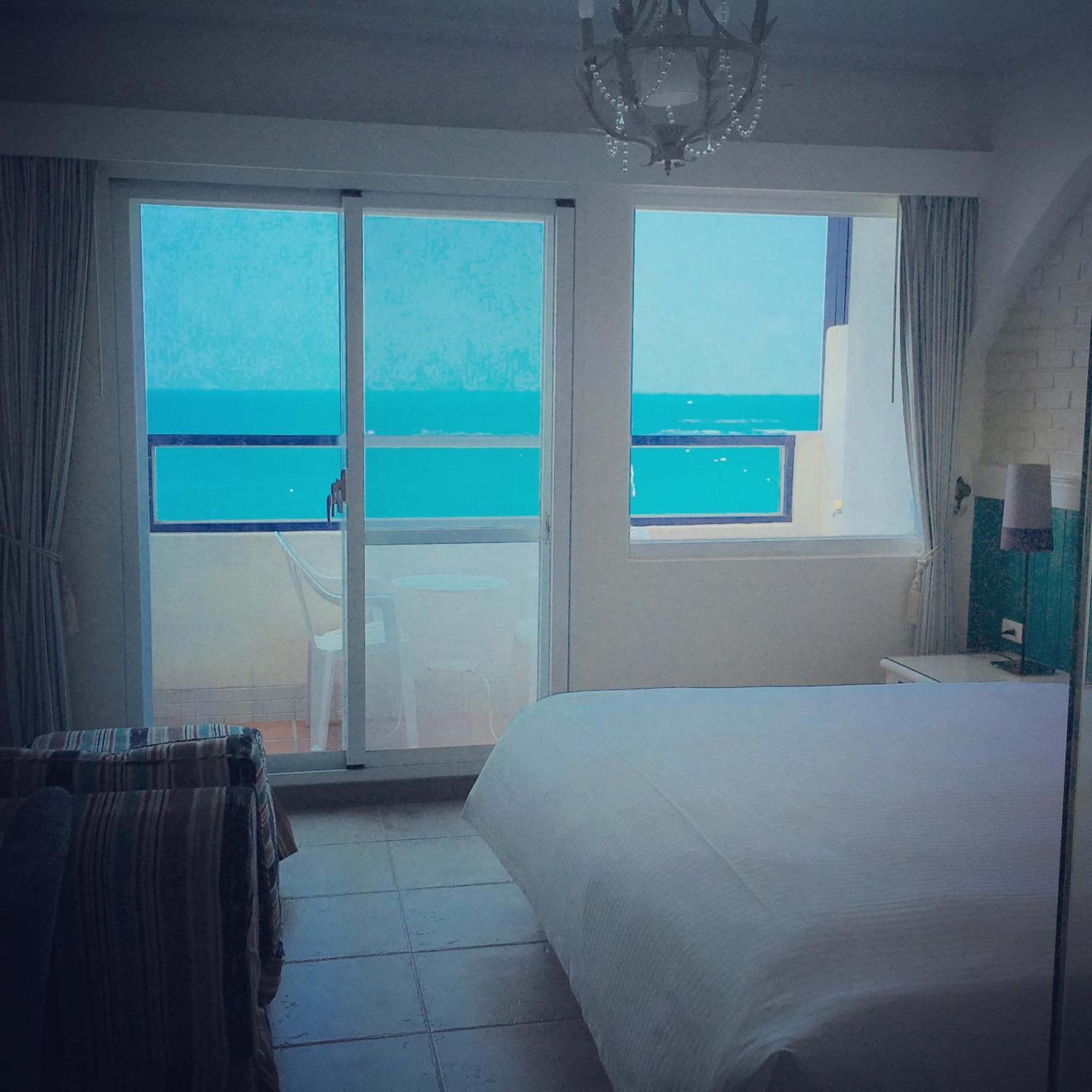Hotel Bayview Dahan Habitación foto
